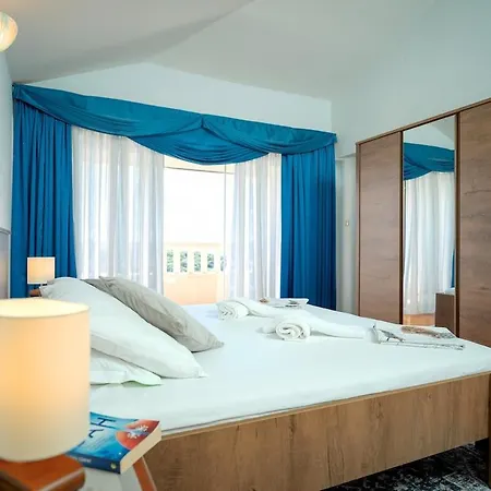 Jules Hvar Apartmán