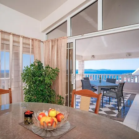 Apartmán Jules Hvar *